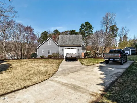 7101 Evelyn Circle Zebulon NC 27597
