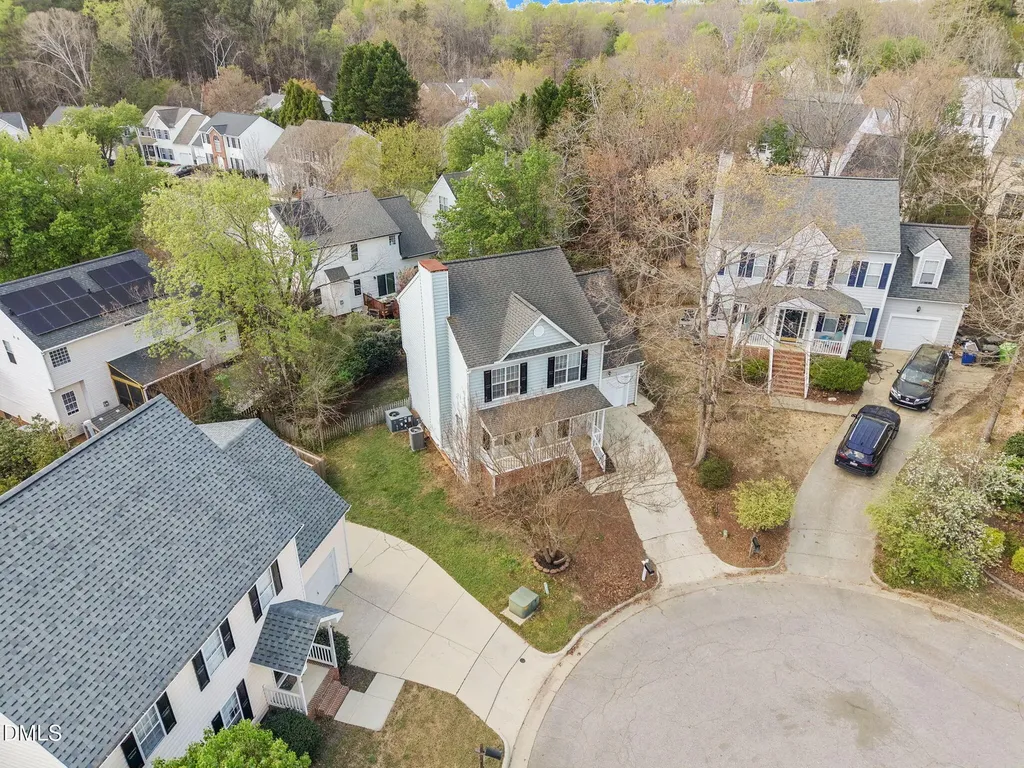 9220 Pennythorne Court Raleigh NC 27615