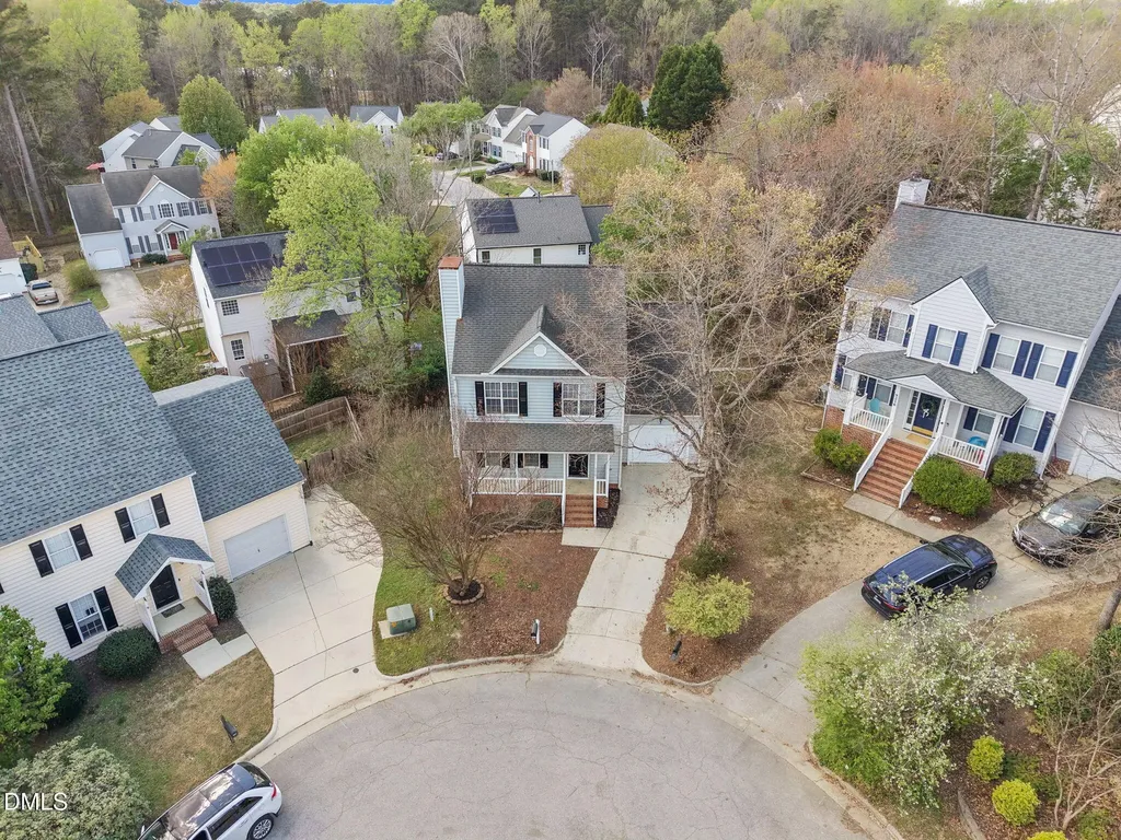 9220 Pennythorne Court Raleigh NC 27615