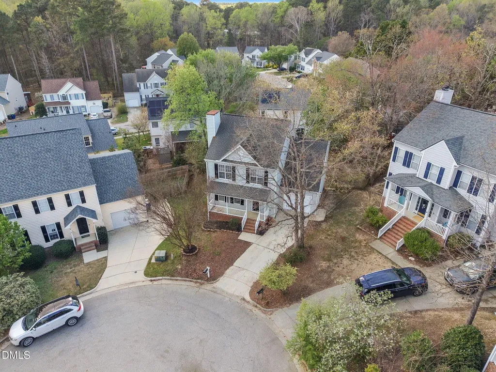 9220 Pennythorne Court Raleigh NC 27615