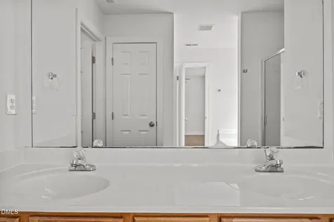9220 Pennythorne Court Raleigh NC 27615