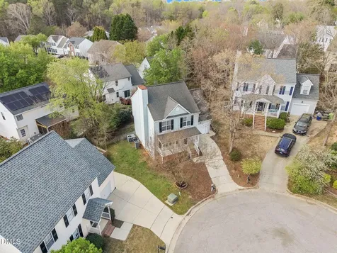 9220 Pennythorne Court Raleigh NC 27615