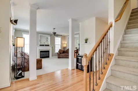 8 Silverwood Court Durham NC 27713
