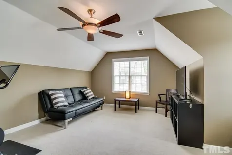 8 Silverwood Court Durham NC 27713