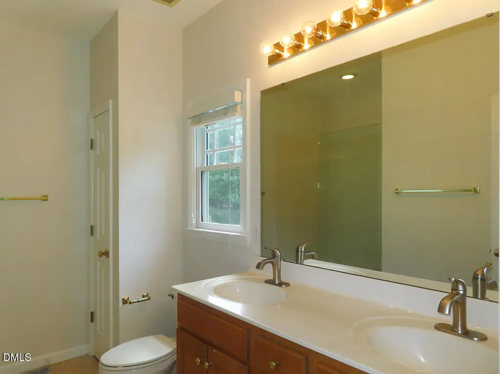 402 Weaver Mine Trail Chapel Hill NC 27517