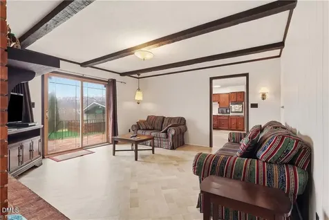 3160 Shaftesbury Lane Winston-salem NC 27105