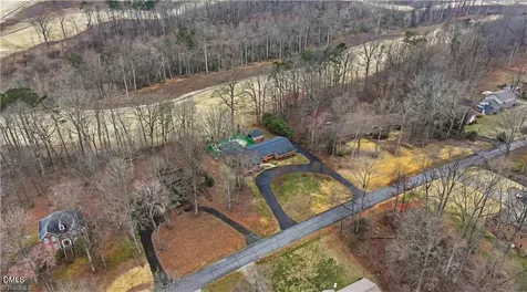 3160 Shaftesbury Lane Winston-salem NC 27105
