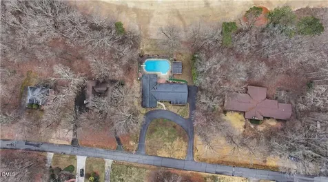 3160 Shaftesbury Lane Winston-salem NC 27105
