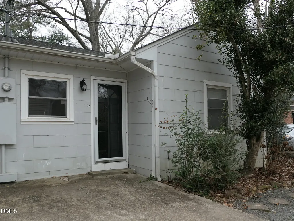 3 Valentine Lane Chapel Hill NC 27516