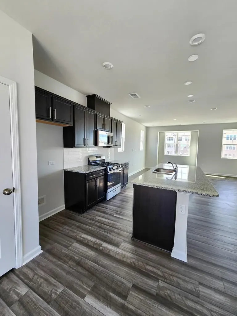 2431 Kasota Lane Raleigh NC 27610