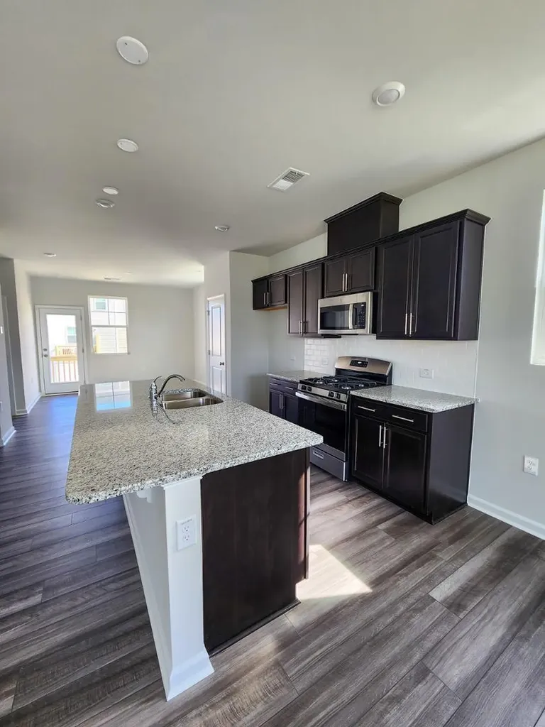 2431 Kasota Lane Raleigh NC 27610