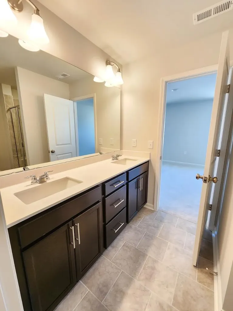 2431 Kasota Lane Raleigh NC 27610
