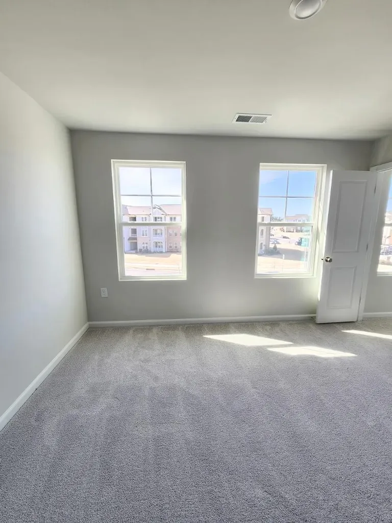 2431 Kasota Lane Raleigh NC 27610