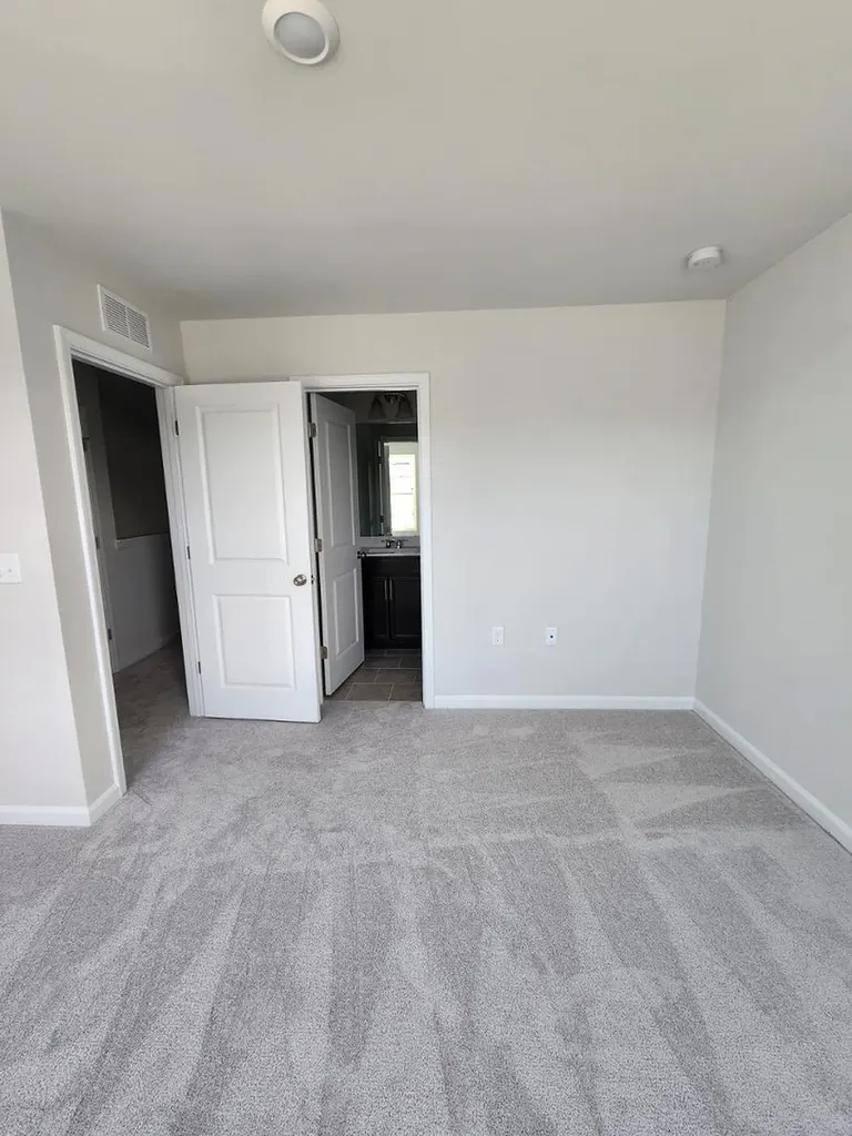 2431 Kasota Lane Raleigh NC 27610