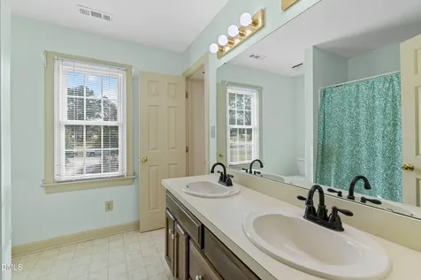 2500 Cravenridge Garner NC 27529