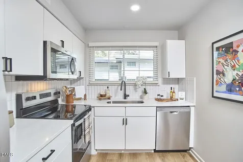 2613 Mcneil Street Raleigh NC 27608