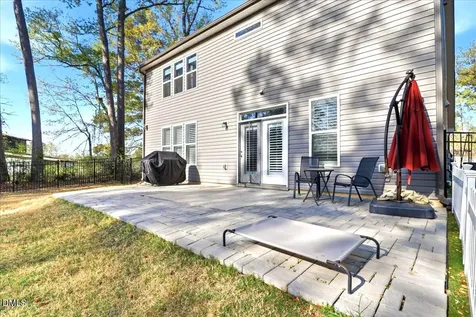 403 W Odell Lane Zebulon NC 27597
