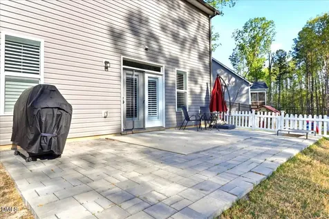 403 W Odell Lane Zebulon NC 27597