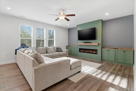 403 W Odell Lane Zebulon NC 27597