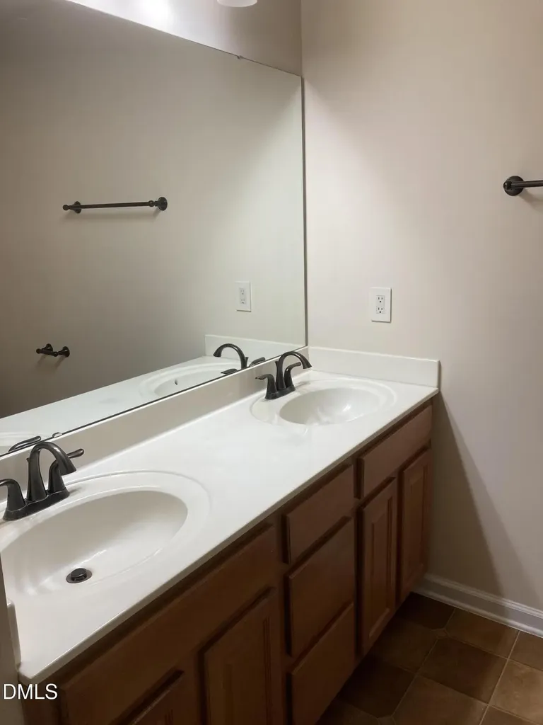 2020 Kedvale Avenue Raleigh NC 27617