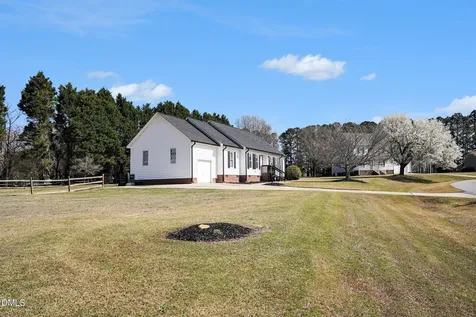 2416 Whitset Place Willow Springs NC 27592