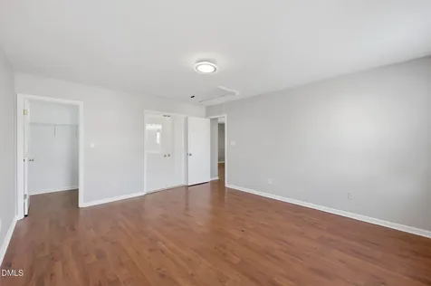 1812 Shiva Court Durham NC 27703