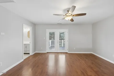 1812 Shiva Court Durham NC 27703