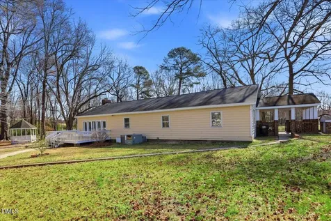 6449 Red Hill Church Road Benson NC 27504