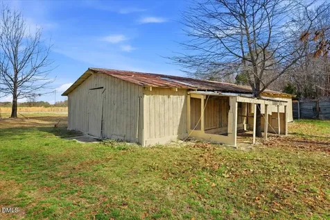 6449 Red Hill Church Road Benson NC 27504