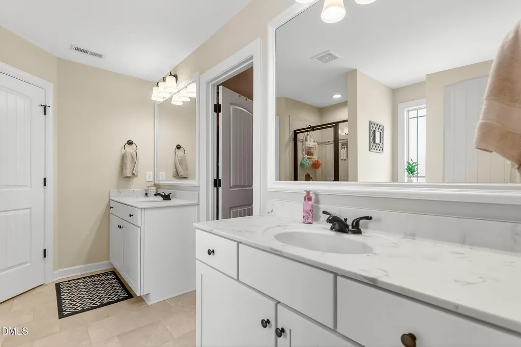 16 Diamond Hill Circle Garner NC 27529
