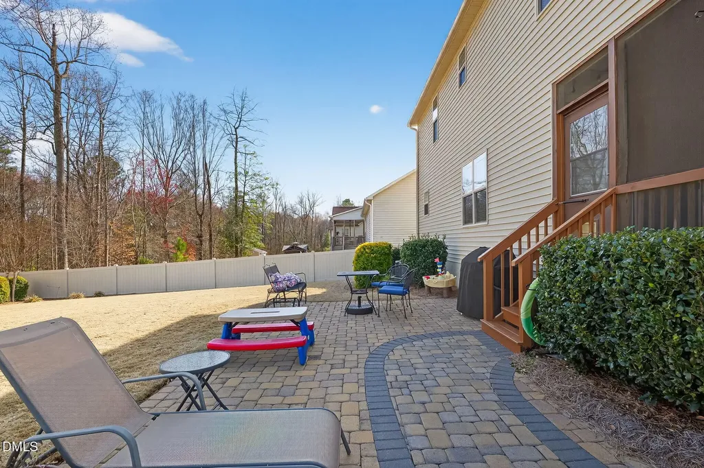 16 Diamond Hill Circle Garner NC 27529