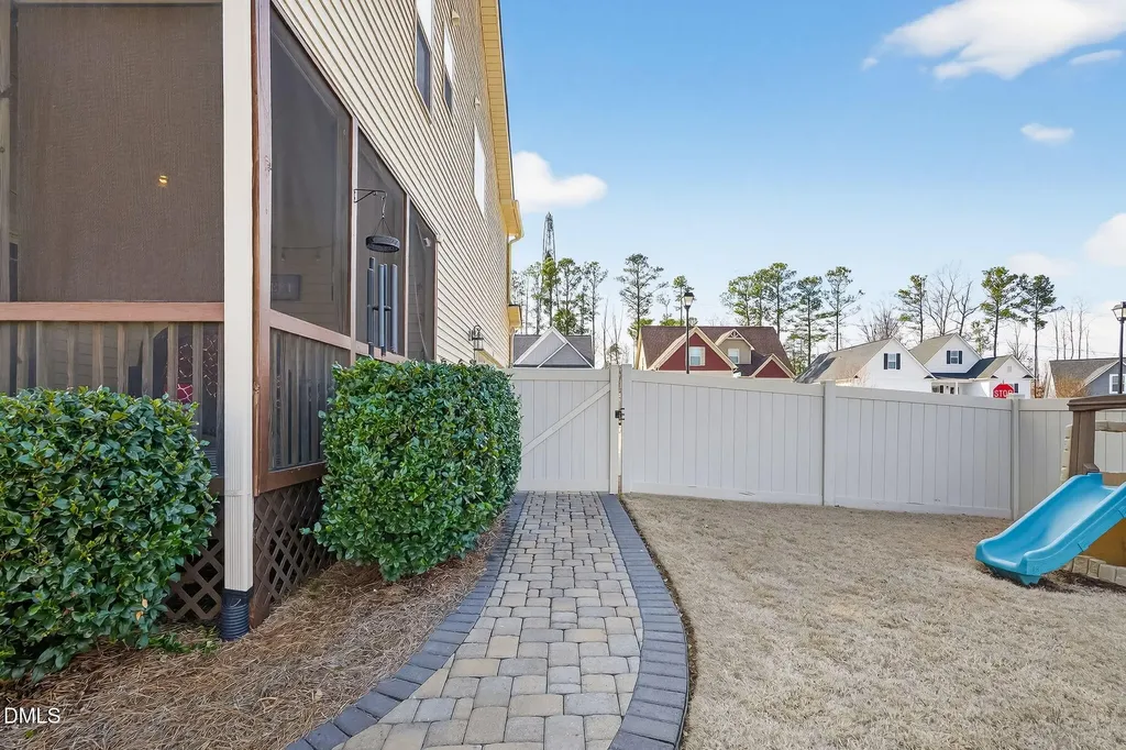 16 Diamond Hill Circle Garner NC 27529