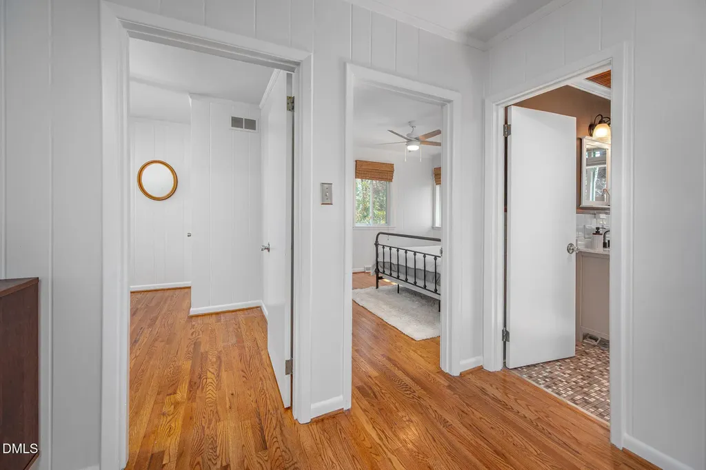 1109 Sourwood Circle Chapel Hill NC 27517