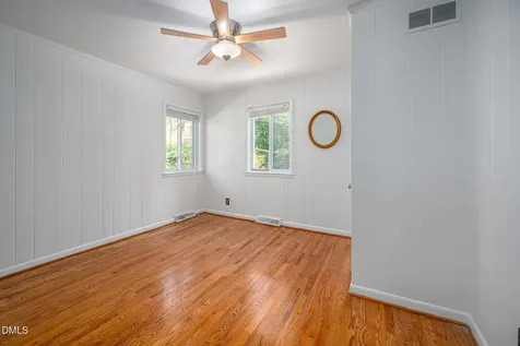 1109 Sourwood Circle Chapel Hill NC 27517
