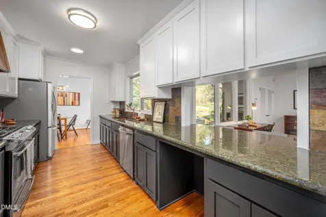 1109 Sourwood Circle Chapel Hill NC 27517