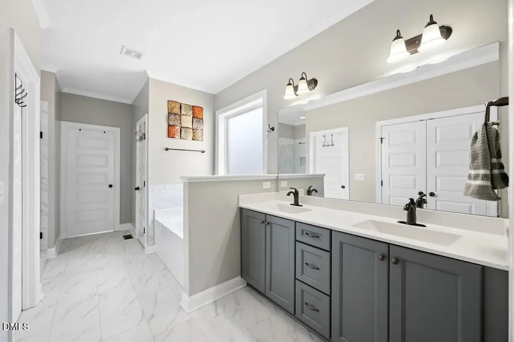 337 Grantwood Drive Clayton NC 27527