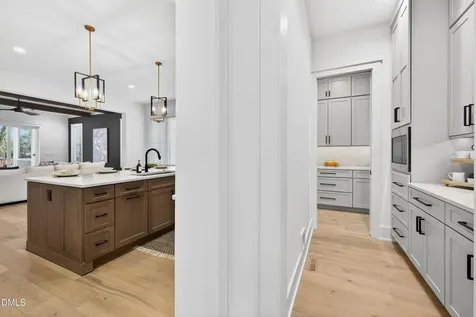 113 Boyd Street Cary NC 27513