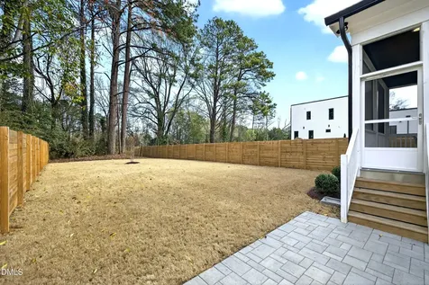 113 Boyd Street Cary NC 27513