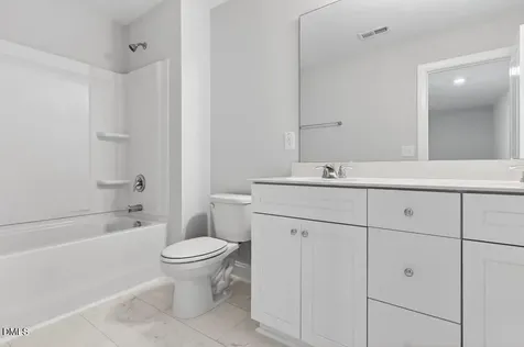 572 Barrington Row Avenue Zebulon NC 27597