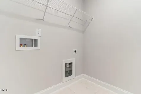572 Barrington Row Avenue Zebulon NC 27597