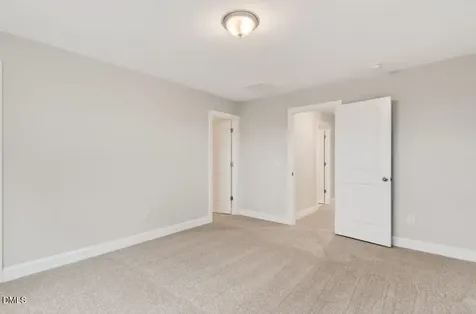 572 Barrington Row Avenue Zebulon NC 27597