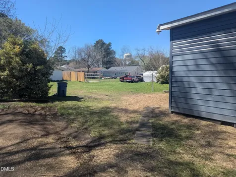 502 E Surles Street Dunn NC 28334