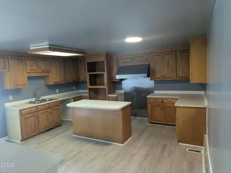 502 E Surles Street Dunn NC 28334