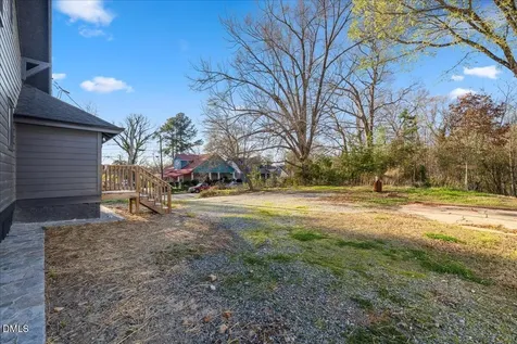 221 Charlotte Avenue Sanford NC 27330