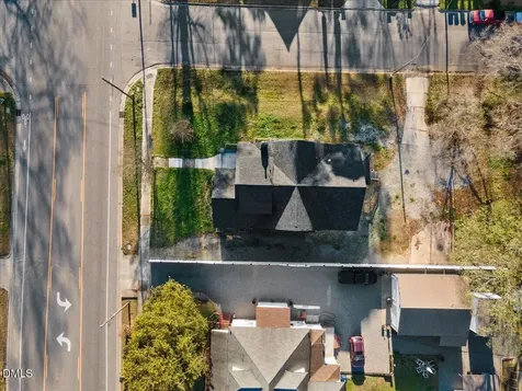 221 Charlotte Avenue Sanford NC 27330