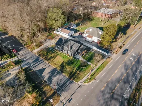 221 Charlotte Avenue Sanford NC 27330