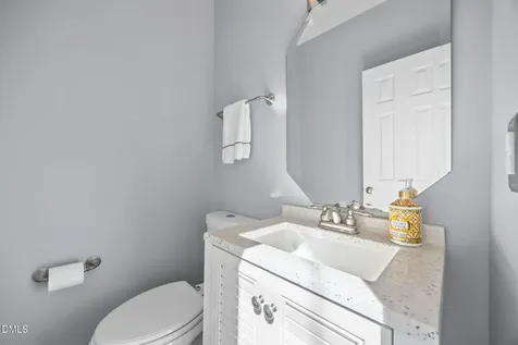 202 Sarazen Meadow Way Cary NC 27513