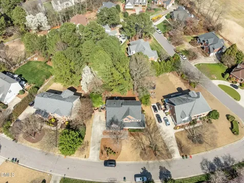 202 Sarazen Meadow Way Cary NC 27513