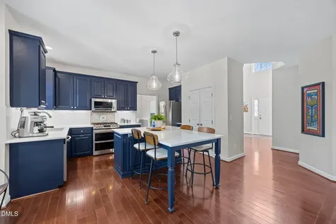 202 Sarazen Meadow Way Cary NC 27513