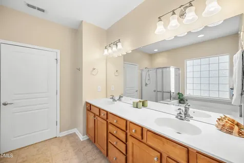907 Footbridge Place Cary NC 27519